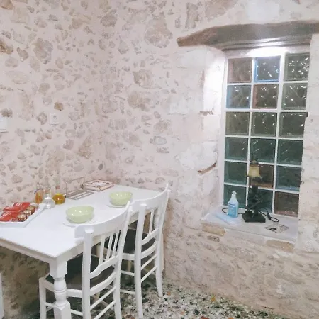 Fortezza Stone House Apartment *