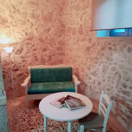 Fortezza Stone House
